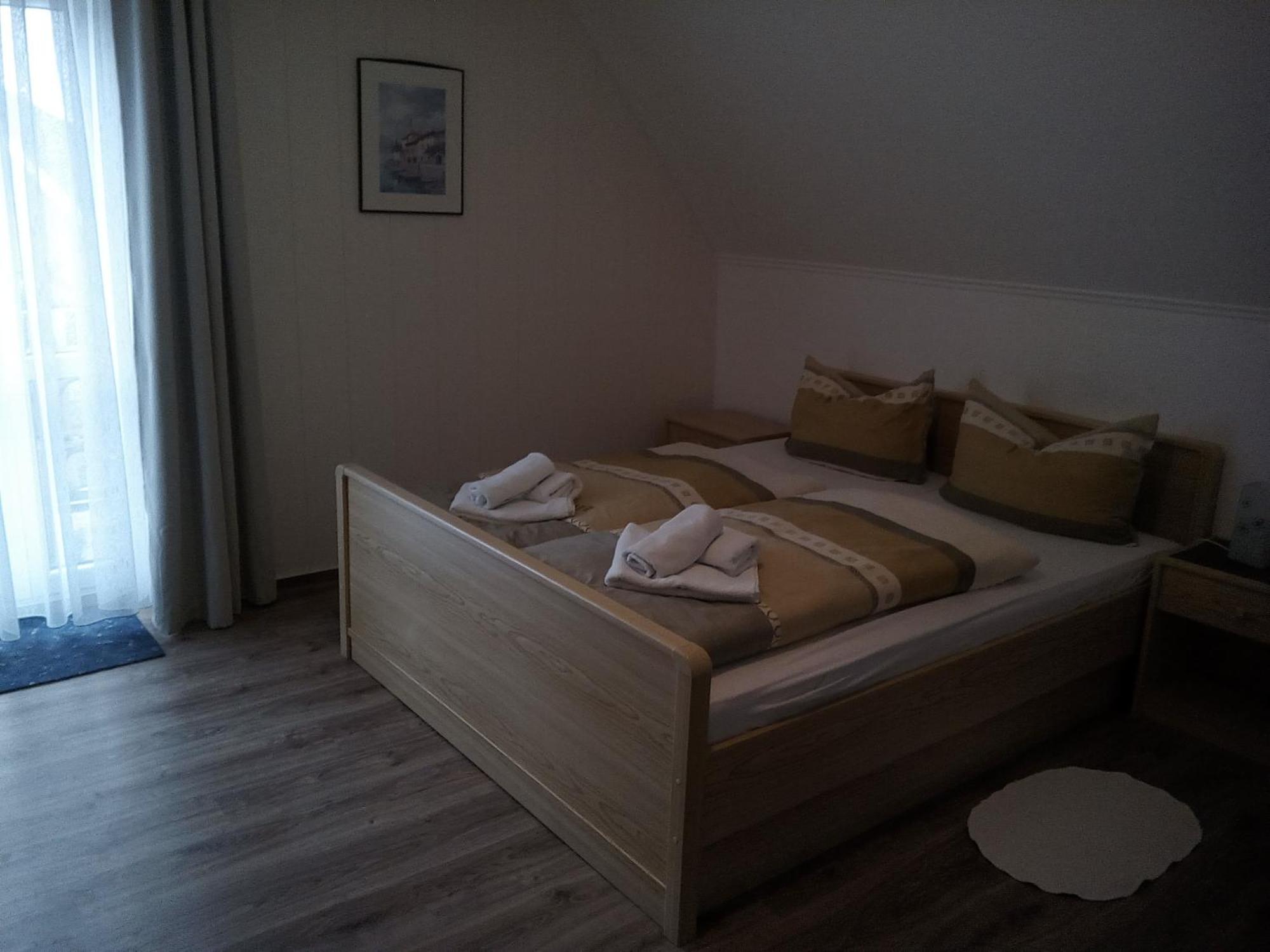 Pension Johanne Aurich Exteriör bild